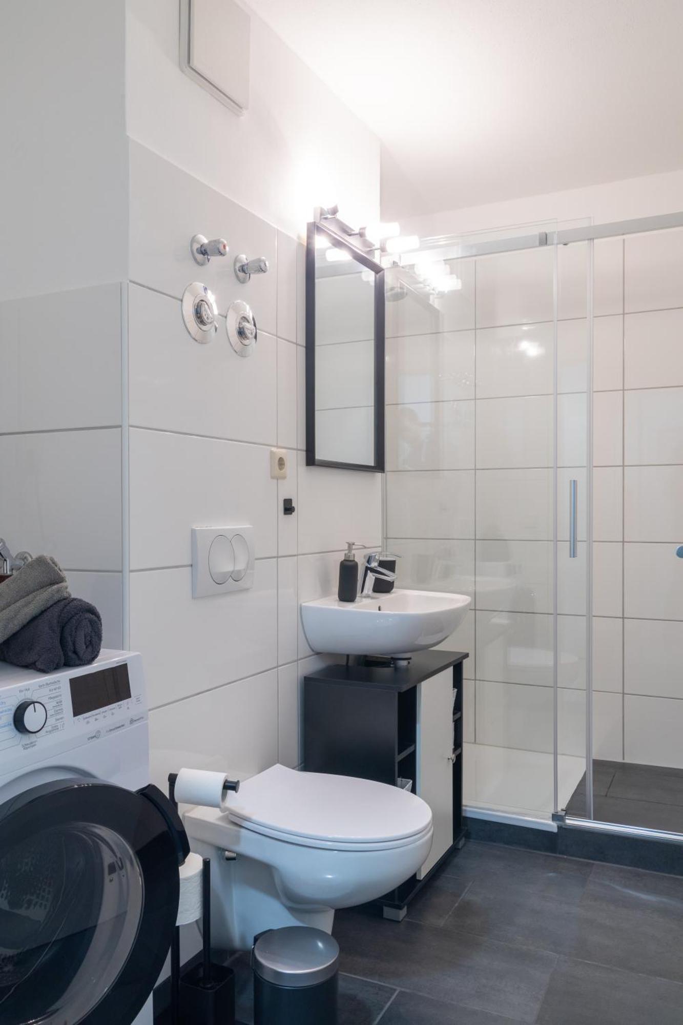 Home Shanti - Studio, Suedvorstadt, Balkon, Tv 라이프치히 외부 사진