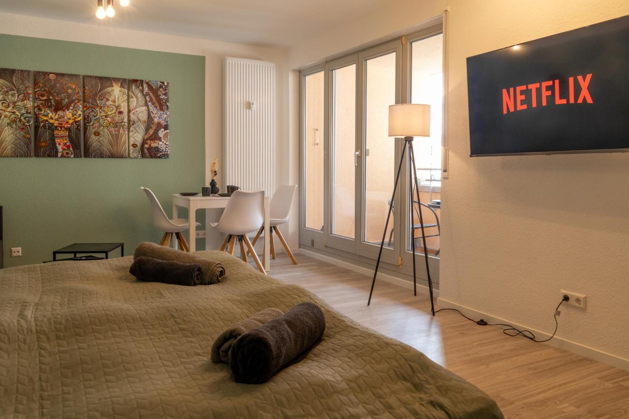 Home Shanti - Studio, Suedvorstadt, Balkon, Tv 라이프치히 외부 사진